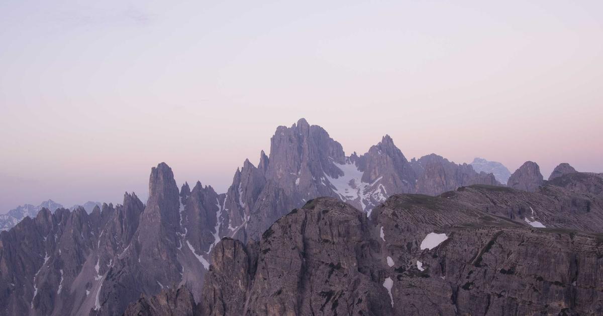 Featured: Why Your Kindergartener Needs Phonics Instruction (And How to Support It at Home)