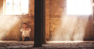 Scholarship Essay Readers Reveal What Makes Applications Land in the Reject Pile Within 30 Seconds